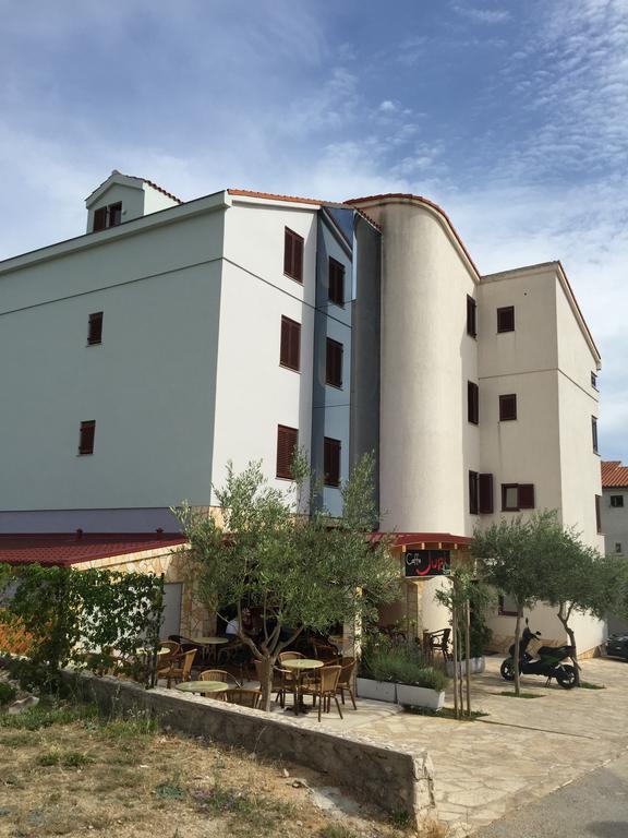 Apartments Villa Cherry Novaglia Esterno foto
