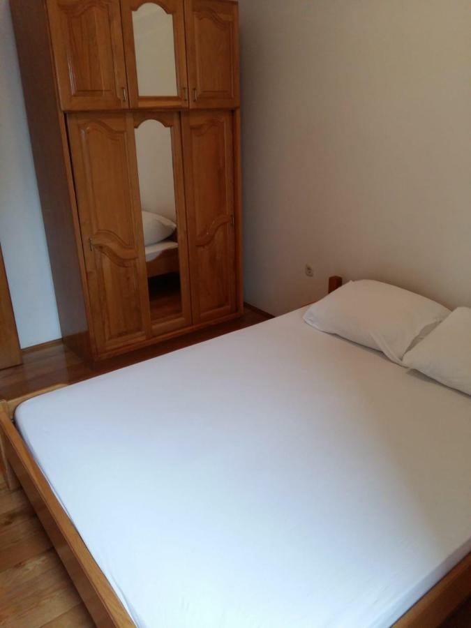 Apartments Villa Cherry Novaglia Esterno foto