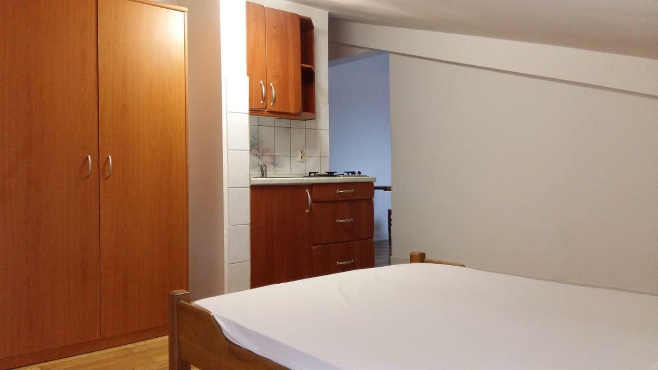 Apartments Villa Cherry Novaglia Esterno foto