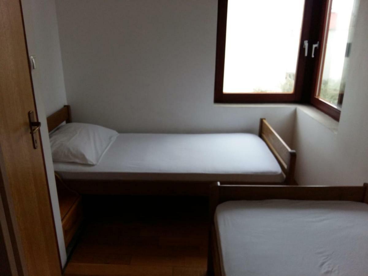 Apartments Villa Cherry Novaglia Esterno foto