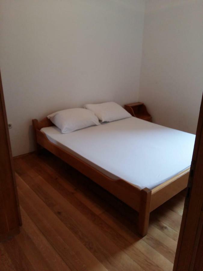 Apartments Villa Cherry Novaglia Esterno foto